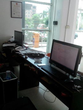 低價轉辦公設備與裝飾材料，機會難得！